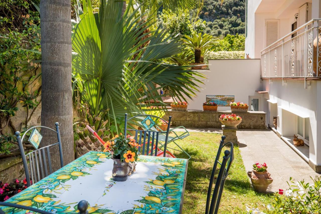 Casa Beatrice Bed & Breakfast Sorrento Luaran gambar